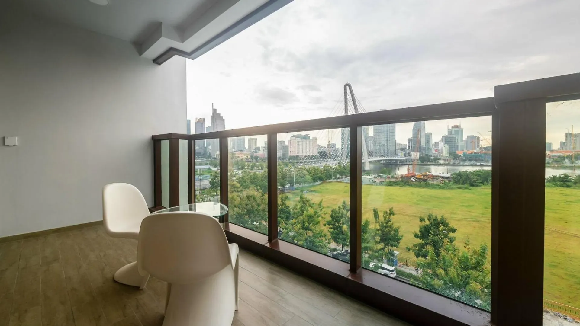 The Galleria Thu Thiem - Panorama Sky View Ho Chi Minh City 0*,