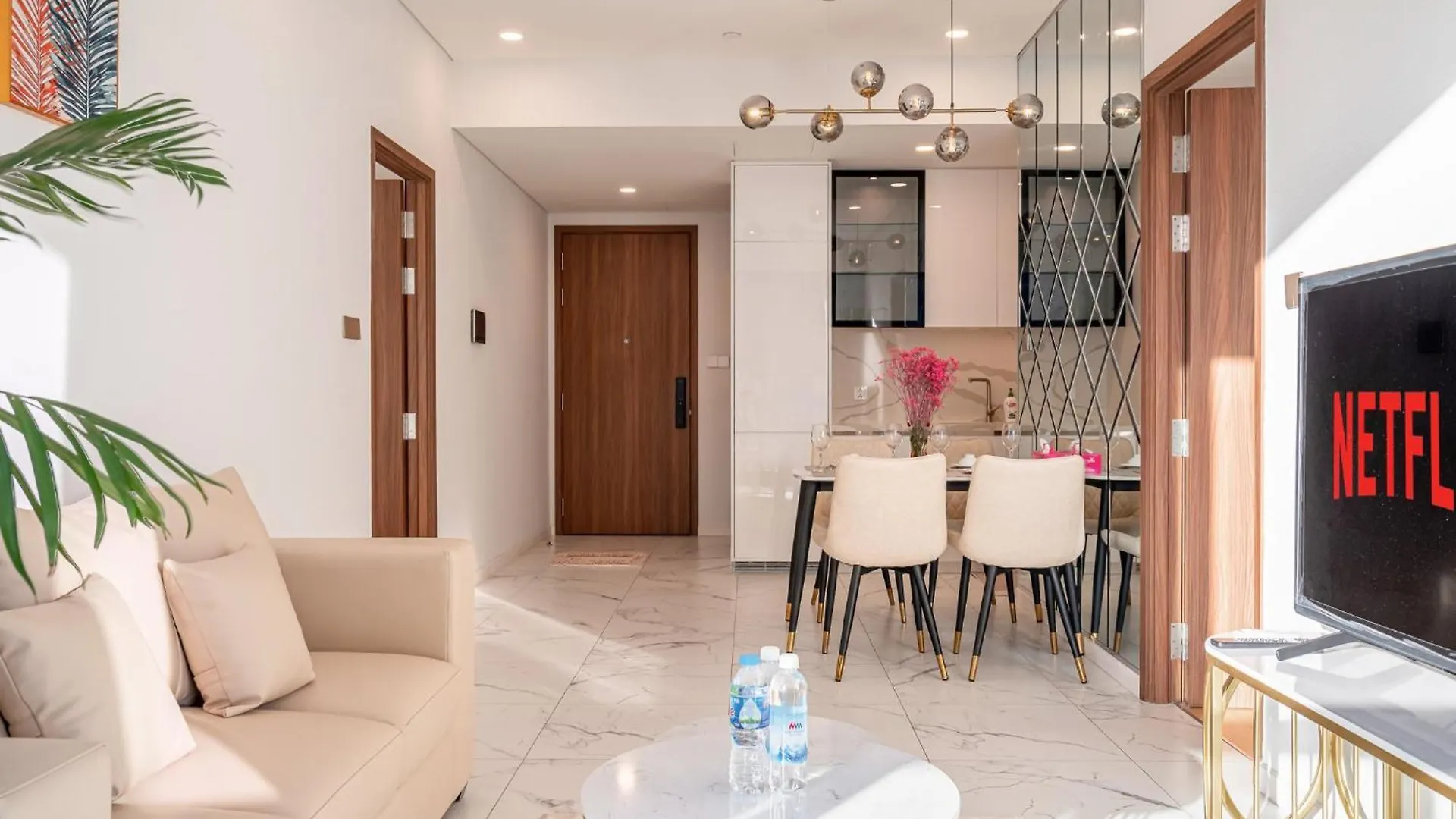 The Galleria Thu Thiem - Panorama Sky View Ho Chi Minh City Apartment